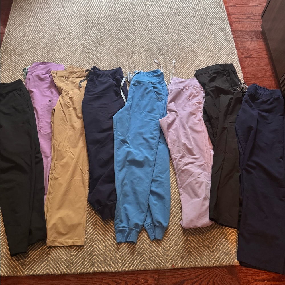 Figs scrub pants lot, size M